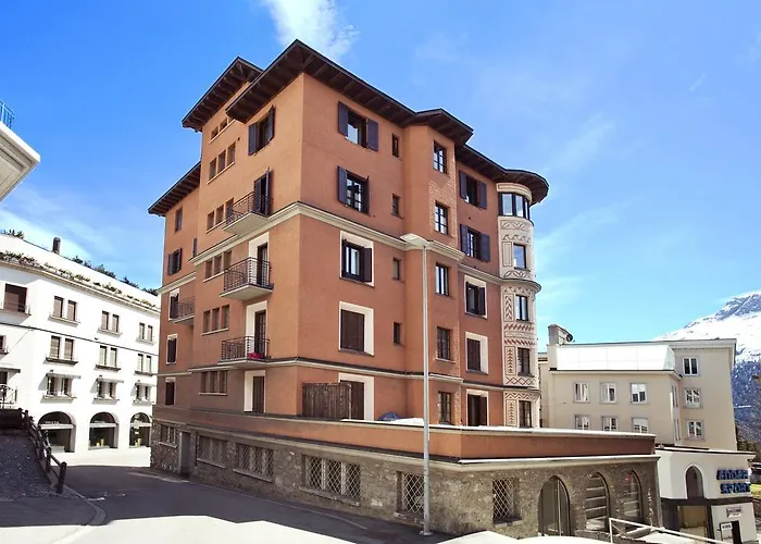 Top Of The World Apartment