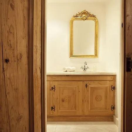 Top Of The World Апартаменты *